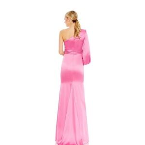 Chic One-Shoulder Pink Gown